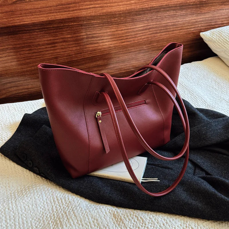 2025 Fashion Trend Large Capacity Tote Bag for Women Stylish Vintage Dress Pearl for Summer Crossbody Handbag Shoulder Use