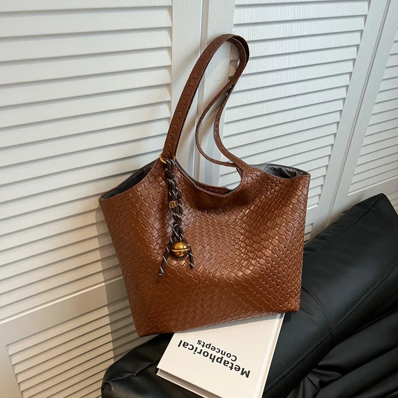 Wholesale Designer Luxury Travel Tote Handbag for Women PU High Quality Portable Shoulder Bags With Chains Casual Big Tote Bags