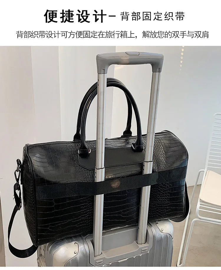 Large Capacity Womens Backpack Leather Travel Bag Big Mens Backpack Luxury Bags Boarding Fitness Hand Luggage