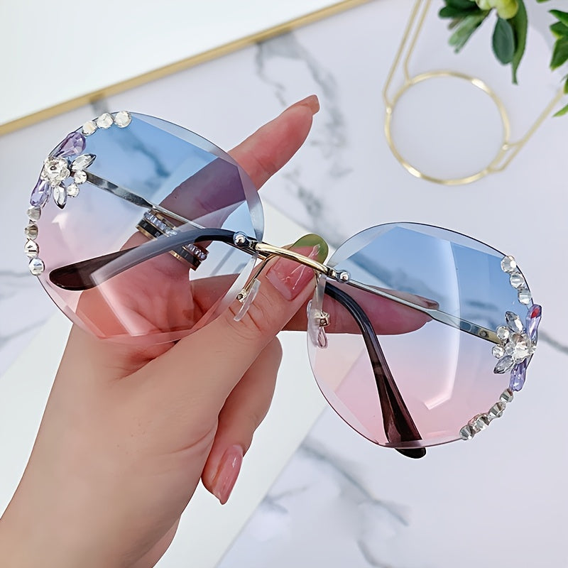 Stylish Rhinestone Shiny Glasses