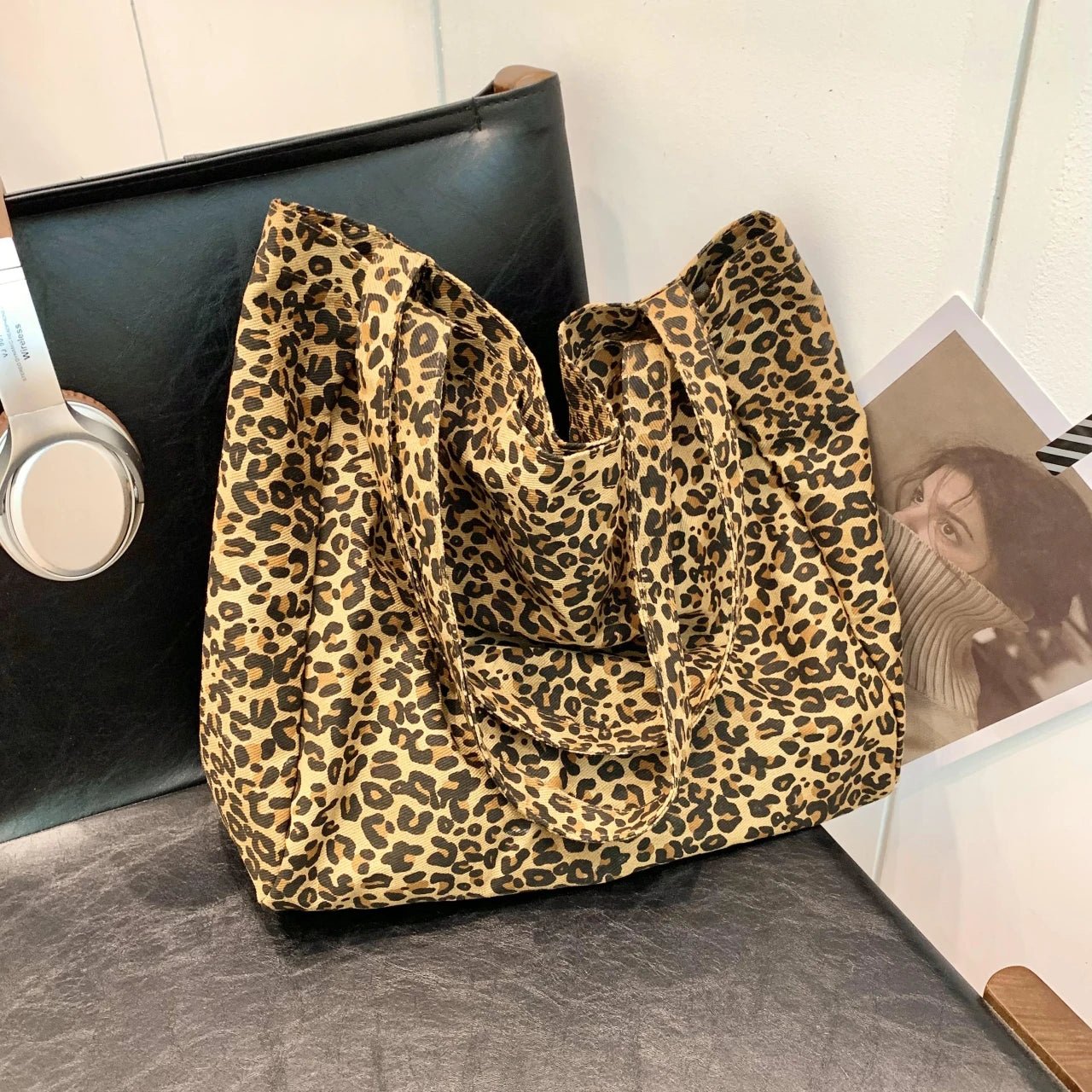 Large capacity leopard canvas bag, fashion trend practical, multi - functional niche shoulder bag - buythingsusa