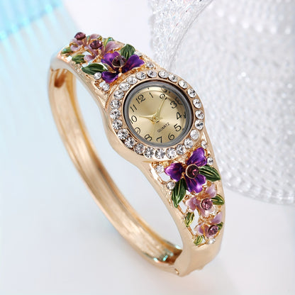 Round Floral Rhinestone Quartz Watches Alloy Strap Zinc Alloy Case, Glamorous Shiny Bracelet Style, For Women