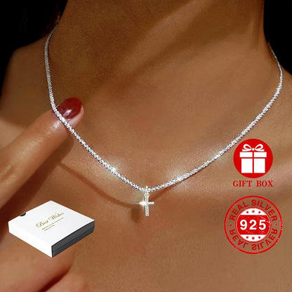 925 Silver Mini Cross Necklace - Noble & Luxurious, Elegant Necklace with Gift Box - For Women - Perfect for Everyday Wear & Special Occasions - Ideal Gift for Her