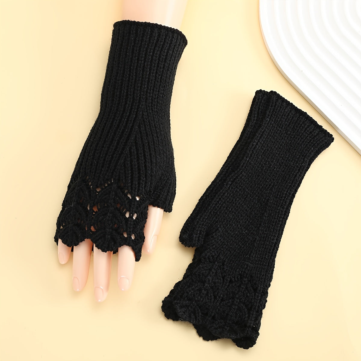 1 Pair Preppy Style Women'S Fingerless Gloves - Acrylic Knit Fish Scale Pattern, Elastic Warm Arm Warmers for Casual Weekend, Decorative Half Finger Outdoor Gloves, 100% Acrylic, Solid Color