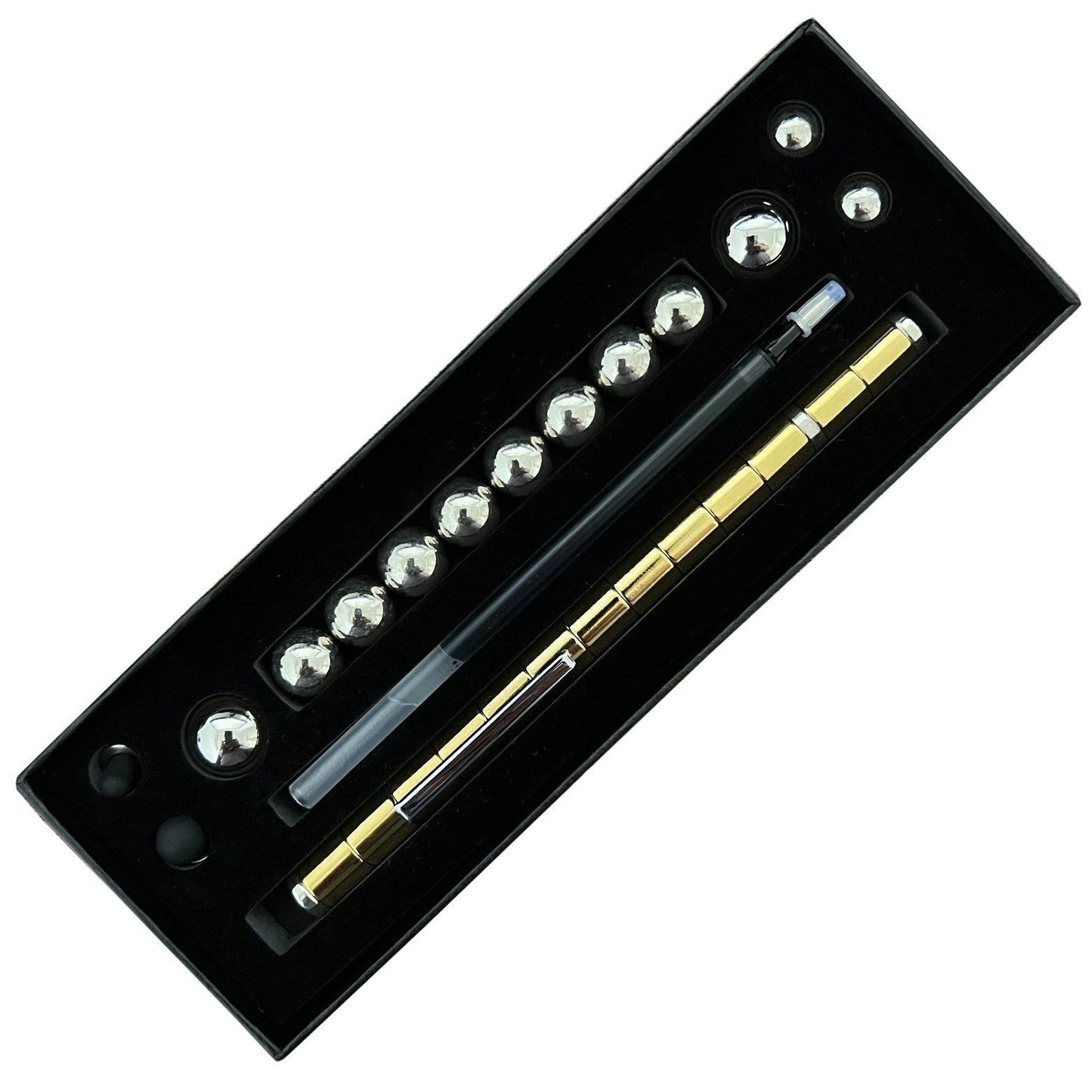 Two-Color Model Magnet Pen