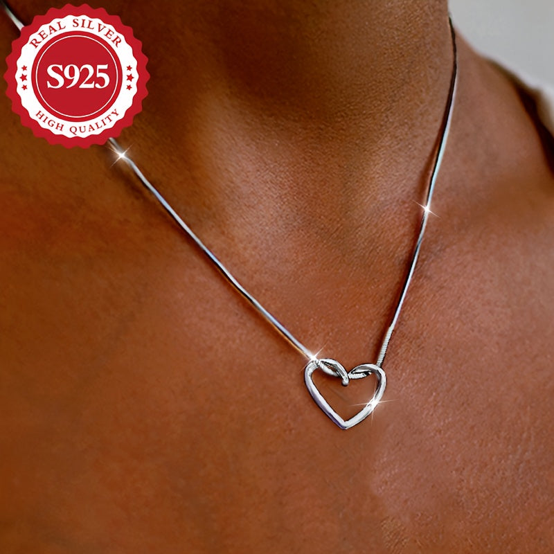 S925 Sterling Silver Heart Pendant Necklace for Women, Simple Luxury Style, Silver Plated, Hypoallergenic, Lightweight 3.4g, Clavicle Chain for Daily and Party Occasions