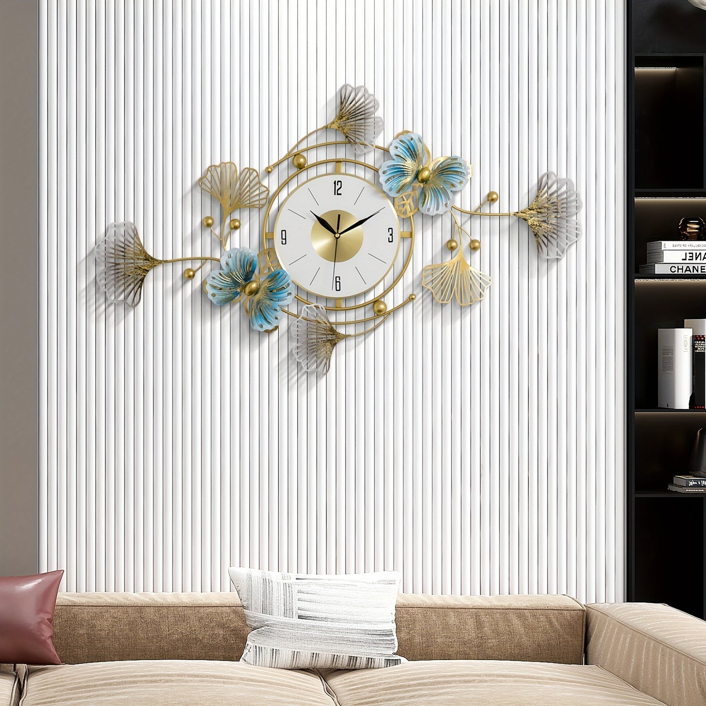 Elegant Ginkgo Leaf Wall Clock - Large 3D Metal Design...