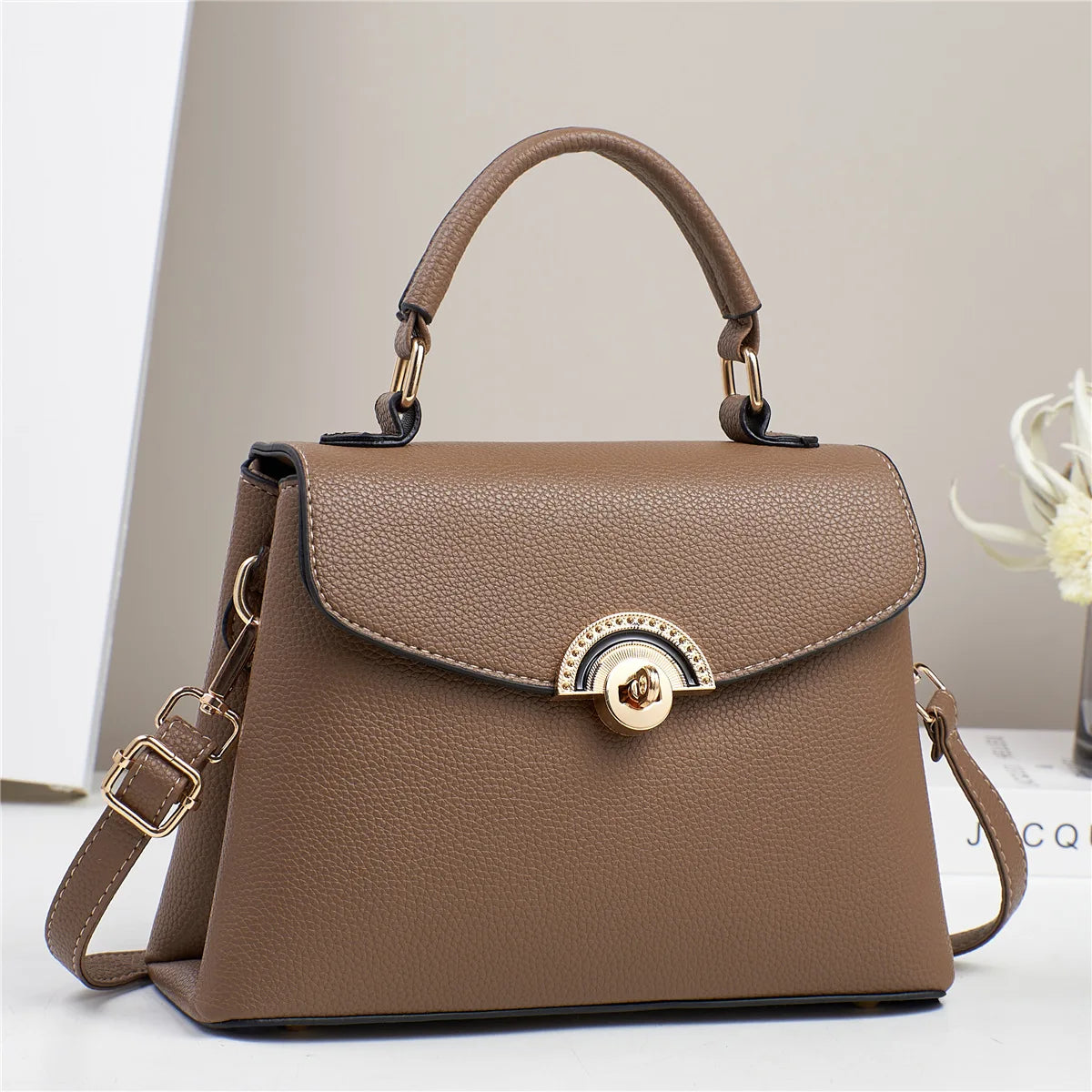 2025 Women's Single Shoulder Crossbody Bag Luxury Tote Handbag New Fashion Zipper Closure Direct Manufacturer PU Polyester Bag