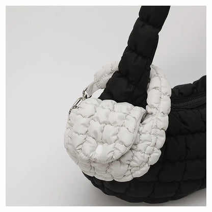 2025 New Puff Cloud Bag for Women Pleated Nylon Bags Fashion Simple Lipstick Envelope Ladies Handbags Wholesale Prices