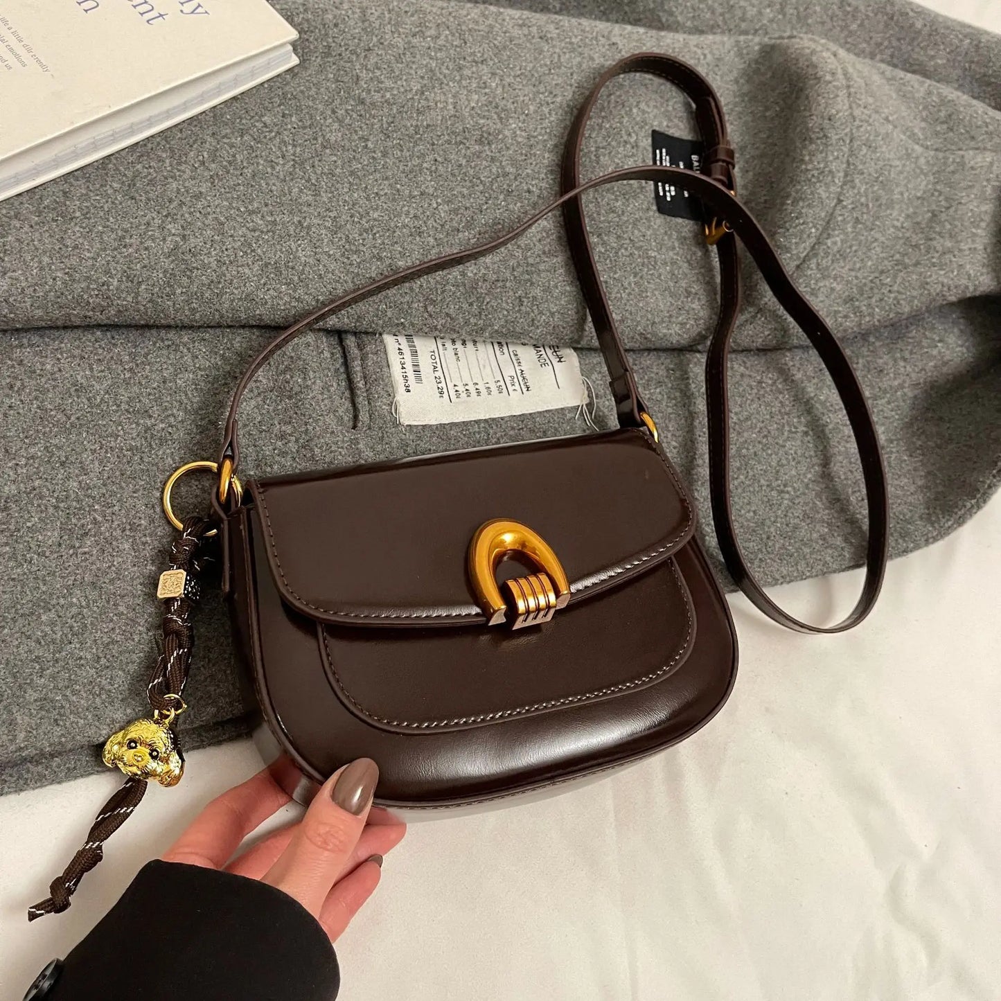 2025 New Fashion Cross Bags for Women Senior Female Saddle Bag Zip Closure PU Lining Leather Texture Single Shoulder Bag