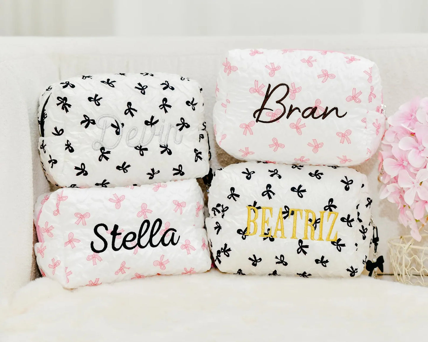 Personalized Letter Bow Makeup Bag With Bow Design Custom Name Makeup Bags Monogram Cosmetic Bag for Women