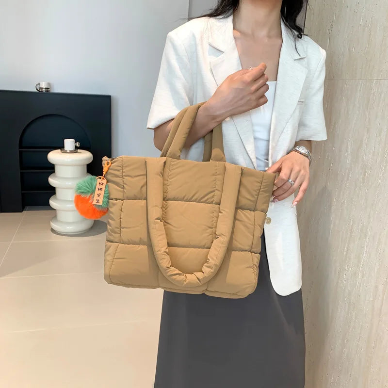 Fashion Down Women's Large Capacity Tote Bag  Nylon Designer Zipper Handbag for Outdoor Square Grid Handbag Shoulder Bag