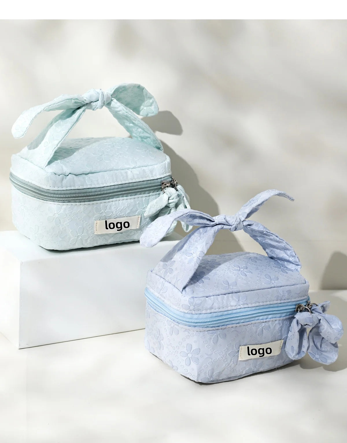 Large Capacity Fresh Candy Color Portable Customized Cosmetic Bag Simple Style Polyester Storage Bags Zipper Fashionable