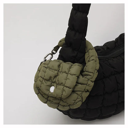 2025 New Puff Cloud Bag for Women Pleated Nylon Bags Fashion Simple Lipstick Envelope Ladies Handbags Wholesale Prices