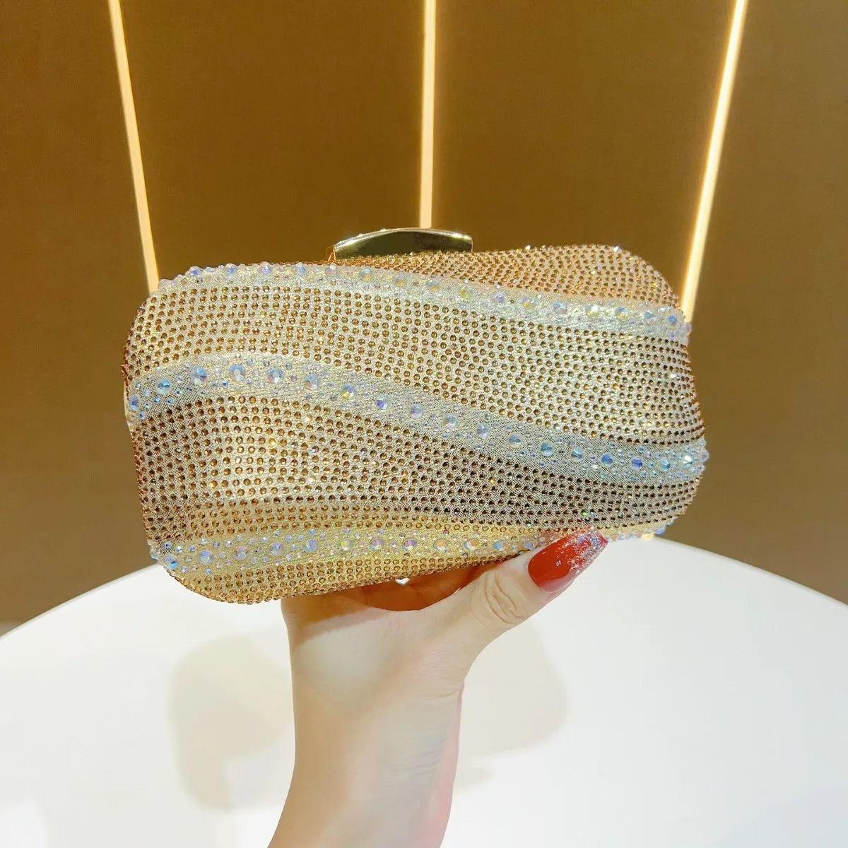 High Quality Fashion Diamond Clutch Women's Bag Light Luxury Dinner Bag Polyester Material square Pattern Evening Bags