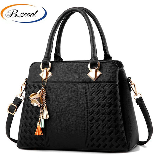 Easy to Carry Womens Handbags and Purses the Large Capacity Wide Strap Crossbody Bag Tassel Women's Shoulder Bags Ry720028