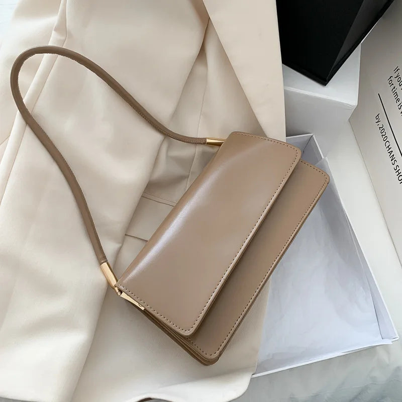 French Texture Popular High Quality Women's Bag 2025 New Tide Fashion Shoulder Armpit Bag Casual Solid Color Small Square Bag