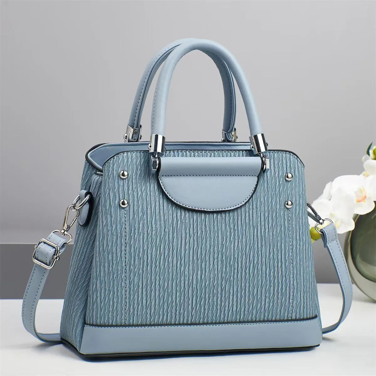 New hand-held women's bag simple casual and versatile cross-body bag large-capacity textured mom shoulder bag