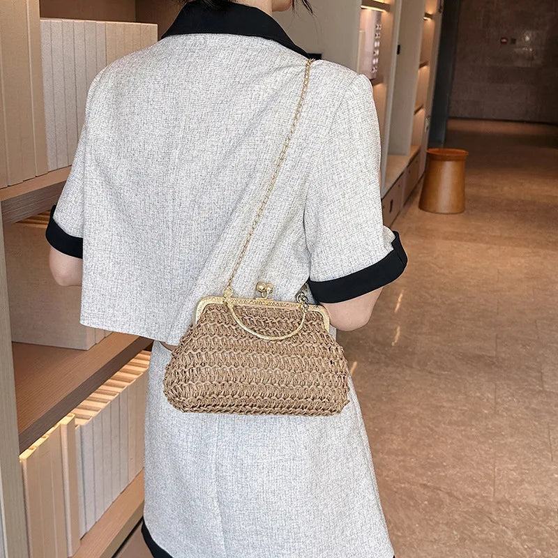 2025 Simple and Fashionable Shell Shoulder Handbag Straw Handbag Design Summer Woven Bohemian Evening Handbag for Women