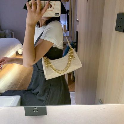 2024 New French Personalized Crocodile Underarm Bag Retro Chain Daily Used Ladies Handbags Fashion Simple Shoulder Women's Bag