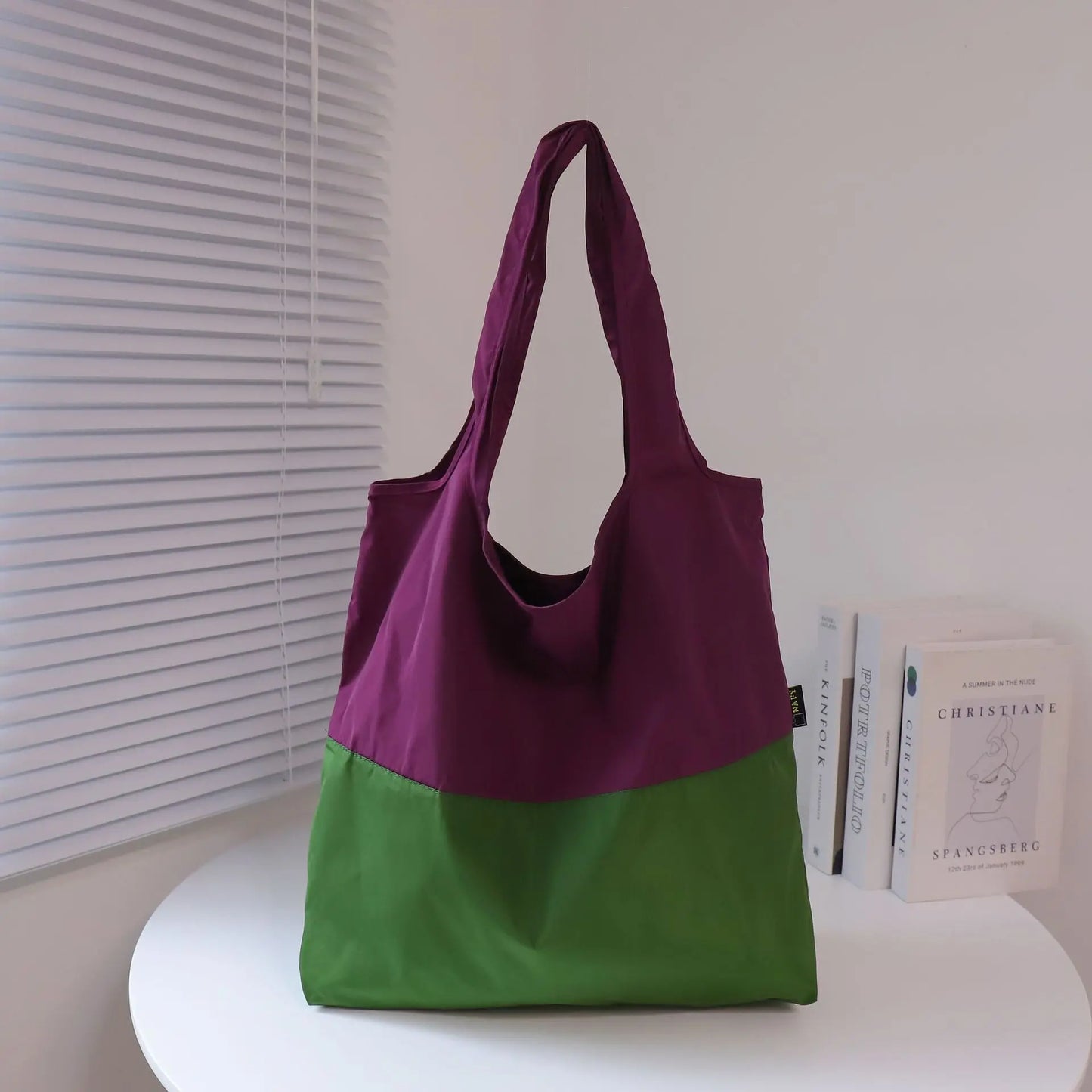 Two-Color Splicing Letter Large Capacity Portable Polyester Folding Satchel Waterproof Shoulder Bag Environmentally Friendly