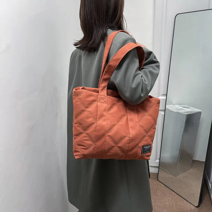 2025 Handbags Designer Handbags Women Zipper Fashionable All Season Tote Bags Daily Simple Lady Handbags