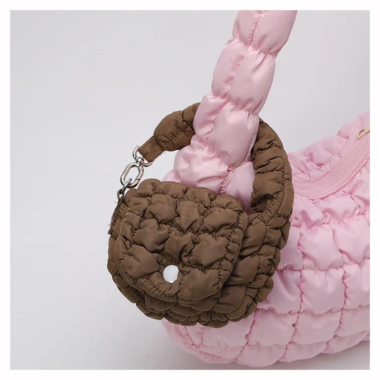 2025 New Puff Cloud Bag for Women Pleated Nylon Bags Fashion Simple Lipstick Envelope Ladies Handbags Wholesale Prices