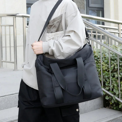 Wholesale Fashionable Waterproof Shoulder Bag Zipper High Quality Portable Unisex Designer Bags Large Capacity Travel Tote Bag