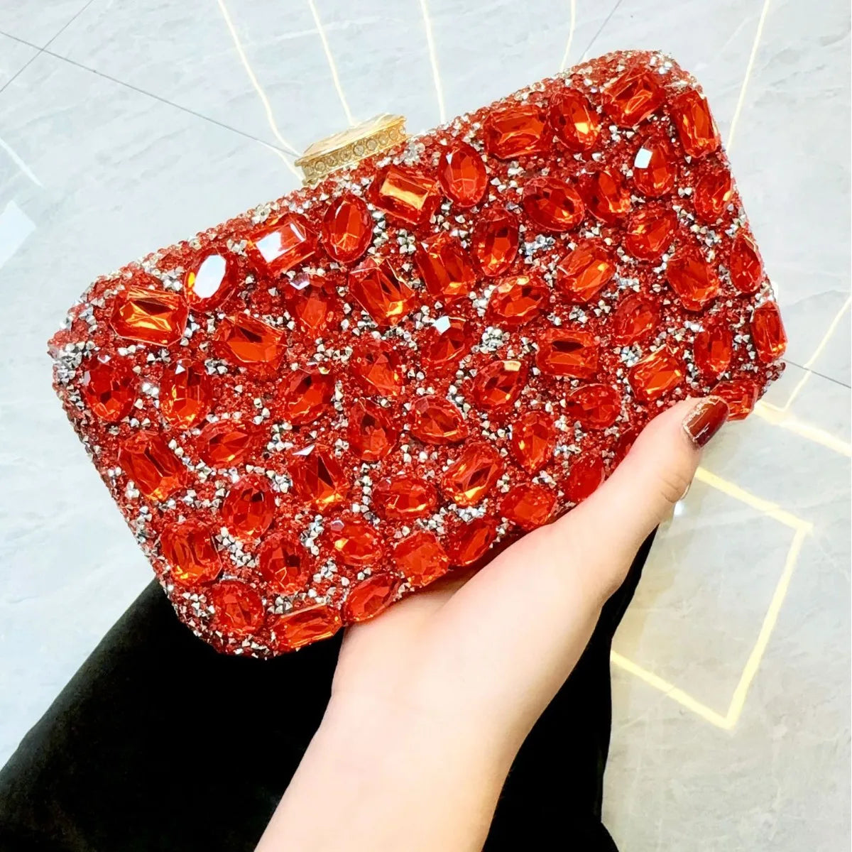 Women's Shiny Diamond Clutch Bag Elegant Gold  Rhinestones High Quality Luxury Ladies Purse  Crystal Hand Bling Evening Bags