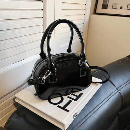 2025 New Hot-selling Autumn and Winter Shoulder Messenger Bag High Quality Portable Ladies Handbag Trendy Small Square Bag