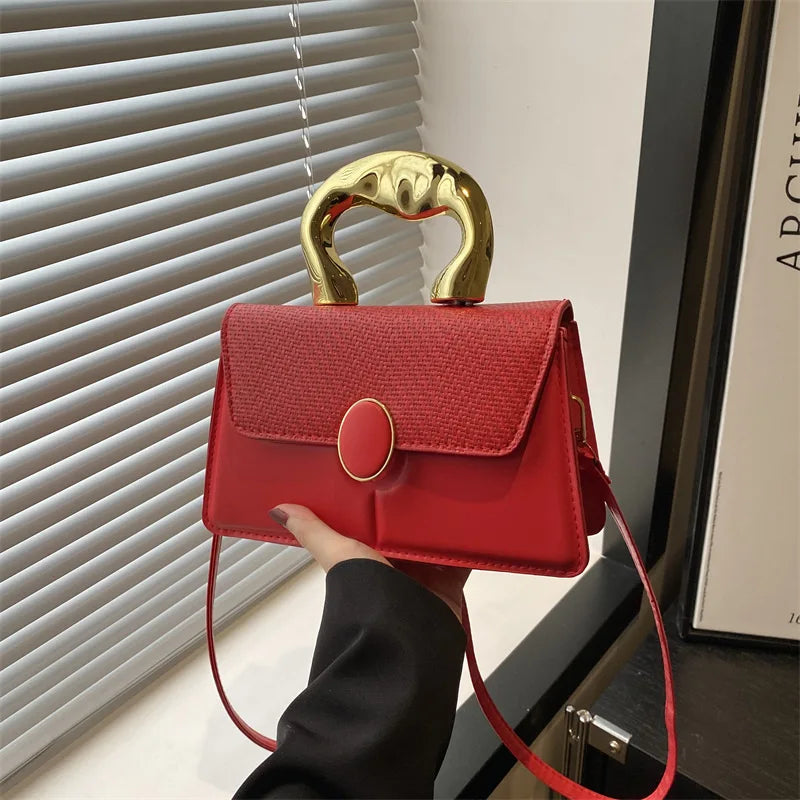 Woman Crossbody Bags with Chain PU Single Shoulder Bags Woven Ladies Square Leather Bucket Shoulder Strap Handbag Crossbody Bag