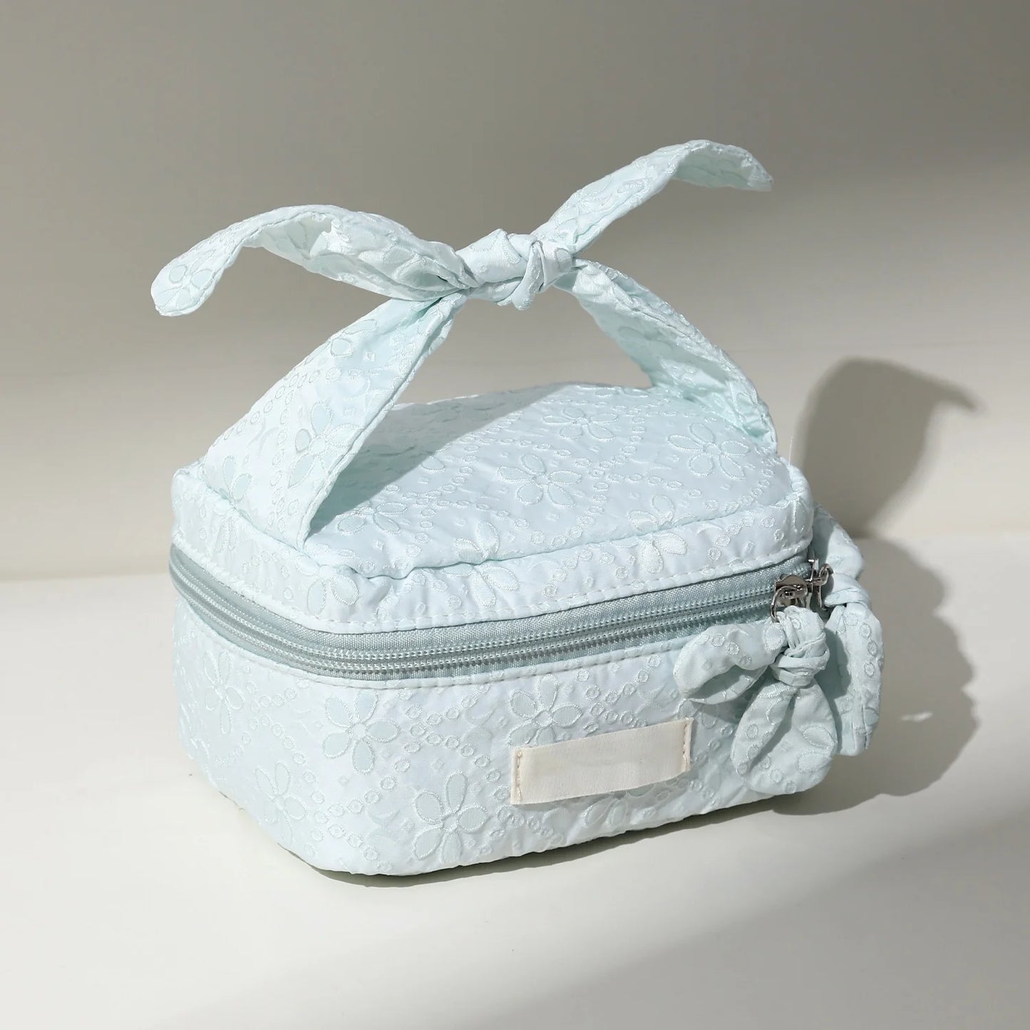 Large Capacity Fresh Candy Color Portable Customized Cosmetic Bag Simple Style Polyester Storage Bags Zipper Fashionable