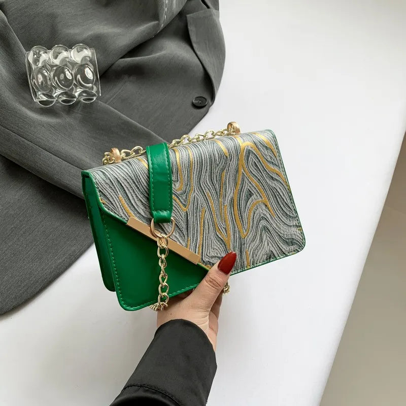 Large Capacity Unisex Shoulder Bag New Popular Leopard Luxury Square PU Cross-Body Chain Decoration Fashionable Waterproof Style