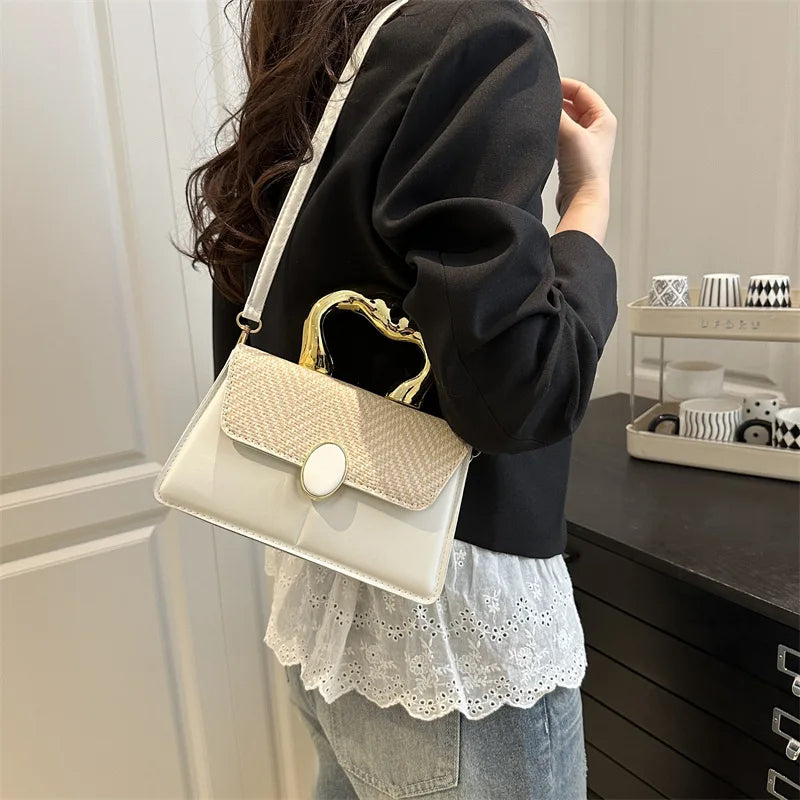 Woman Crossbody Bags with Chain PU Single Shoulder Bags Woven Ladies Square Leather Bucket Shoulder Strap Handbag Crossbody Bag