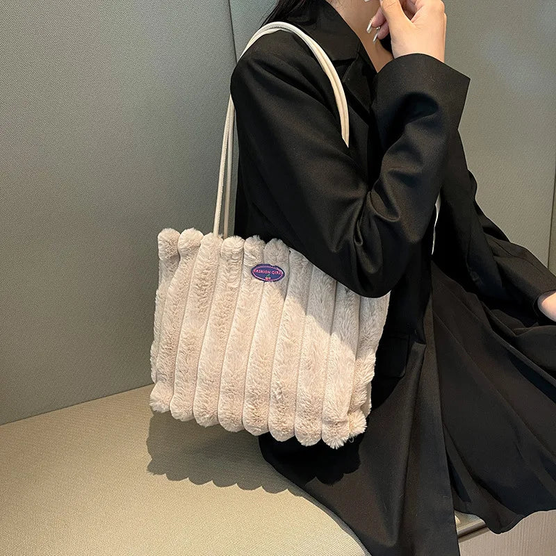 Large Capacity Plush  Women's Tote Bag New Fashion and Versatile Shoulder Bag Leisure Ball Pattern Lightweight Woman Bags