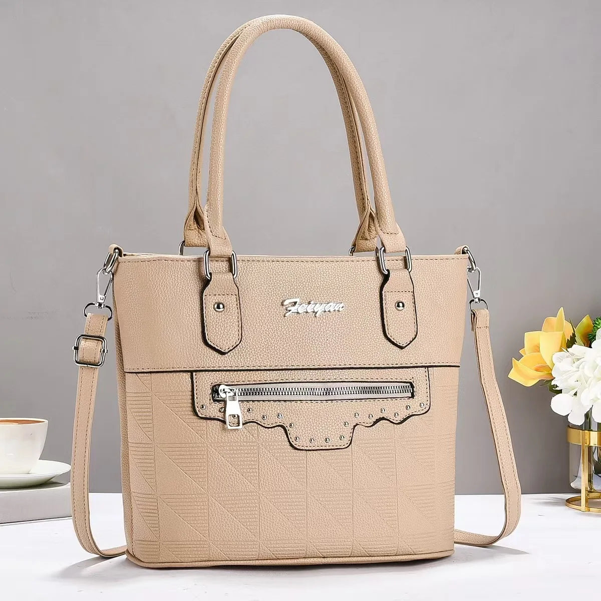 New Zipper Decoration Shoulder Crossbody Bag Luxury Large Capacity Handbag Trend Fashion Women's Bag Middle-Aged Mom Bag Daily