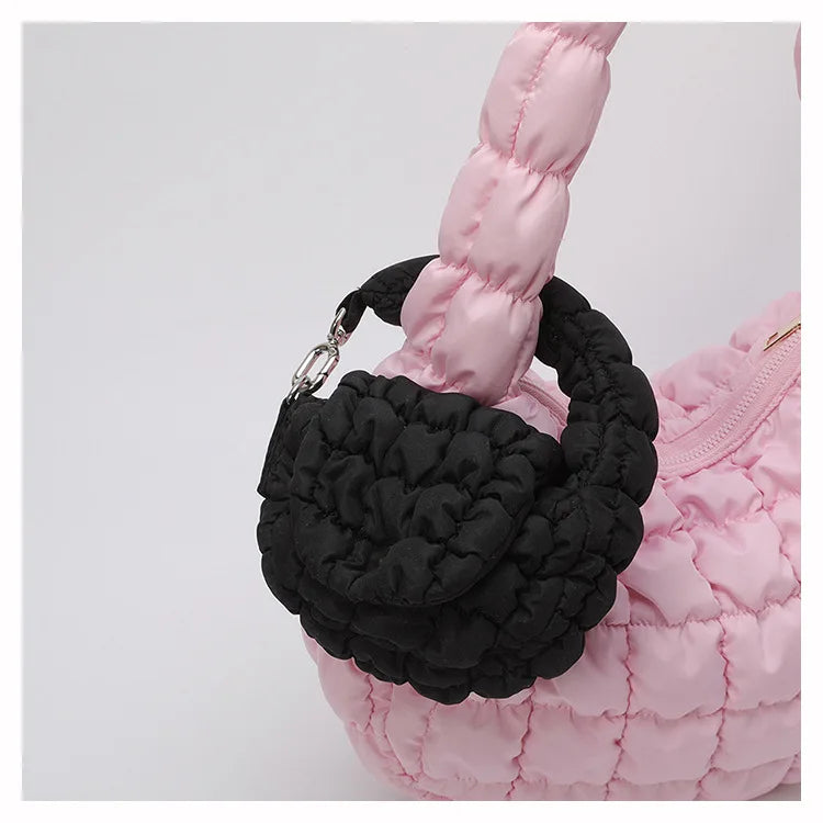 2025 New Puff Cloud Bag for Women Pleated Nylon Bags Fashion Simple Lipstick Envelope Ladies Handbags Wholesale Prices