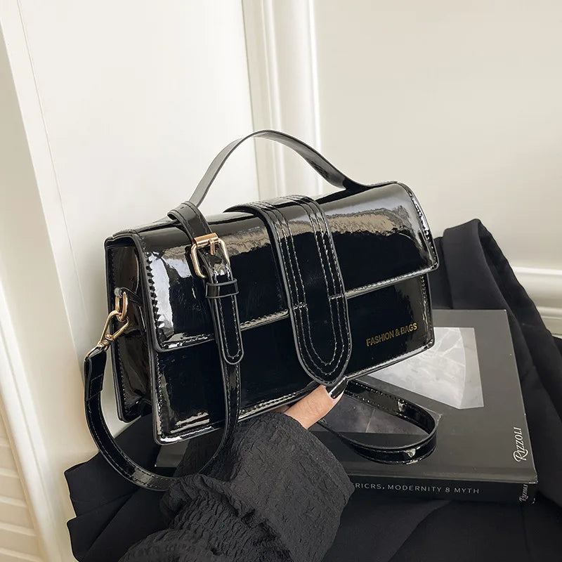 2025 New Designers Style Summer Fashion  Crossbody Handbag Casual  Small square Bag  Ladies Trend Simple Shoulder Messenger Bags