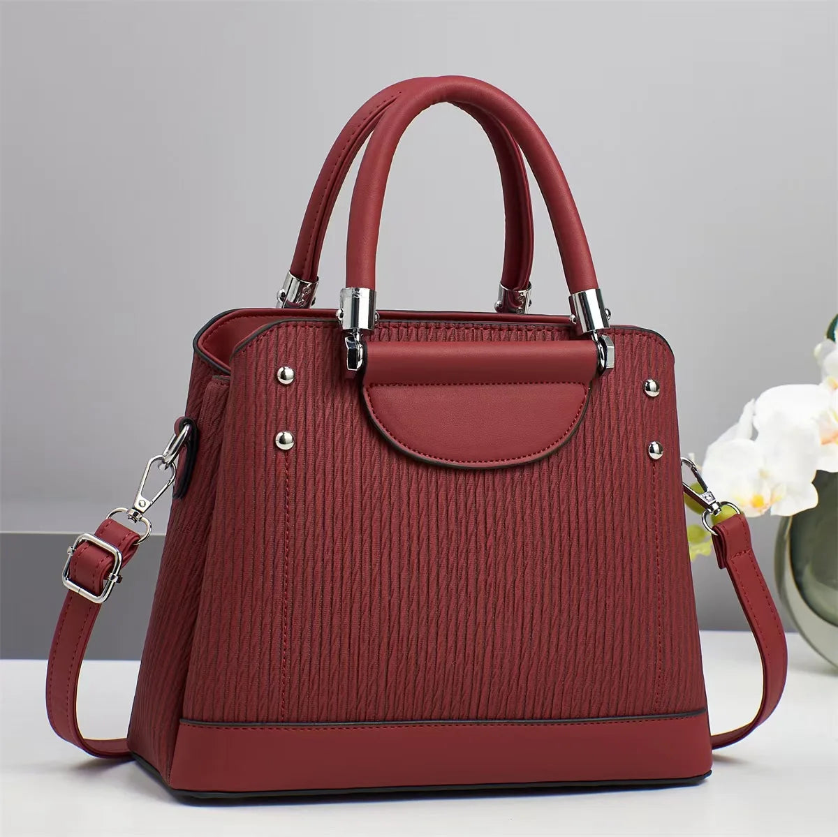 New hand-held women's bag simple casual and versatile cross-body bag large-capacity textured mom shoulder bag