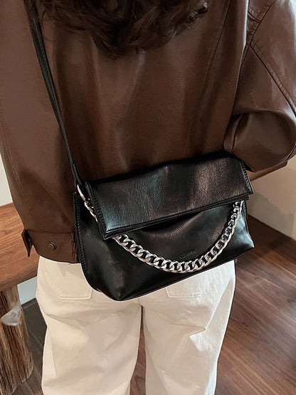 Premium Sense of Bag Female 2024 New Oil Waxed Leather Chain Crossbody Bag Fashion Korean Version of the Casual Shoulder Bag