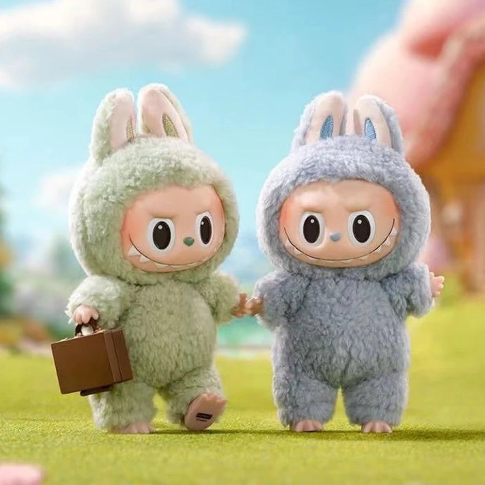 Bonita caja de juguete Labubu The Monsters, muñeco de vinilo con forma de corazón, mochila Kawaii, colgante, decoración, muñeco de peluche, ropa, llavero, regalos