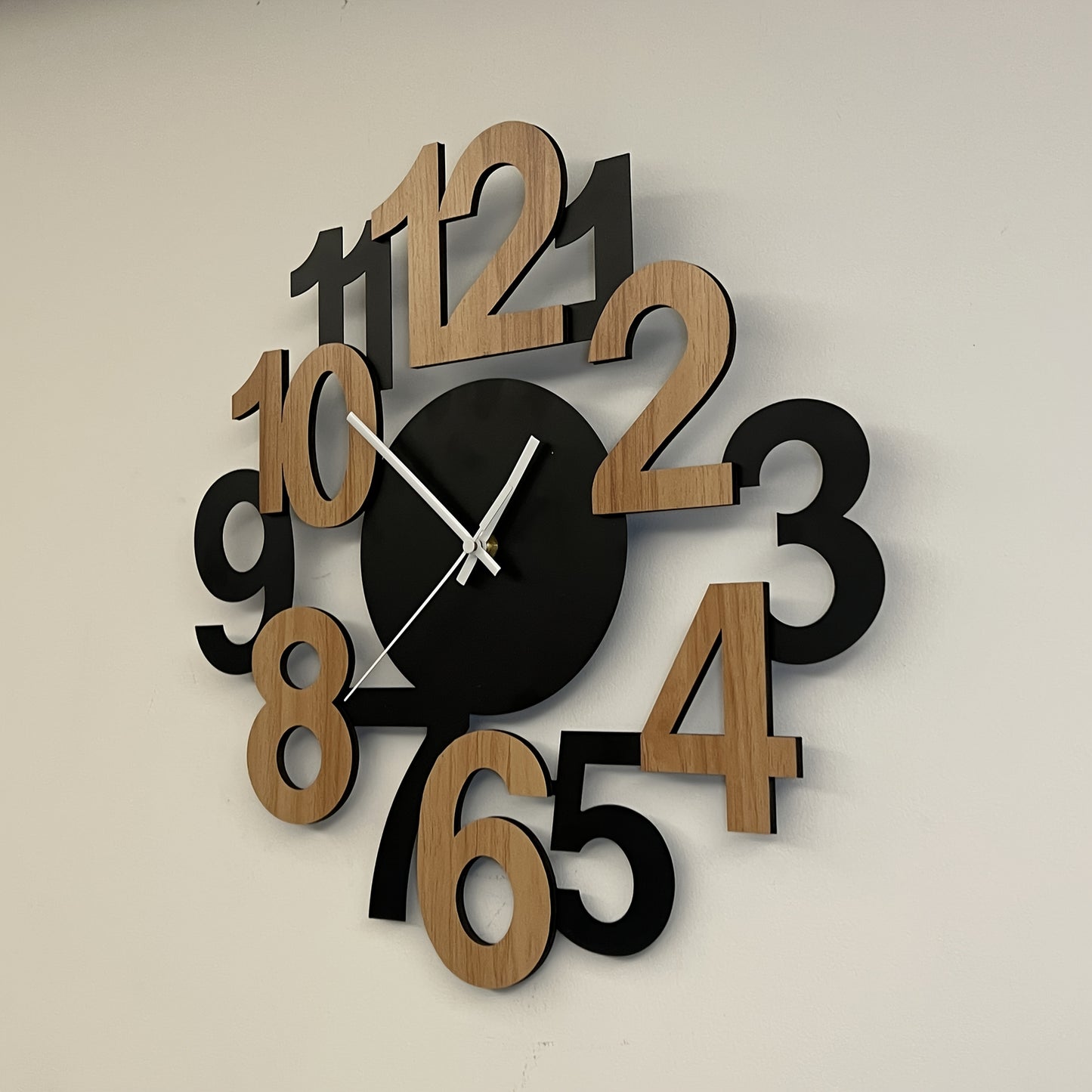 1pc Modern Metal Wall Clock with Asymmetrical Digital Silhouette Design..