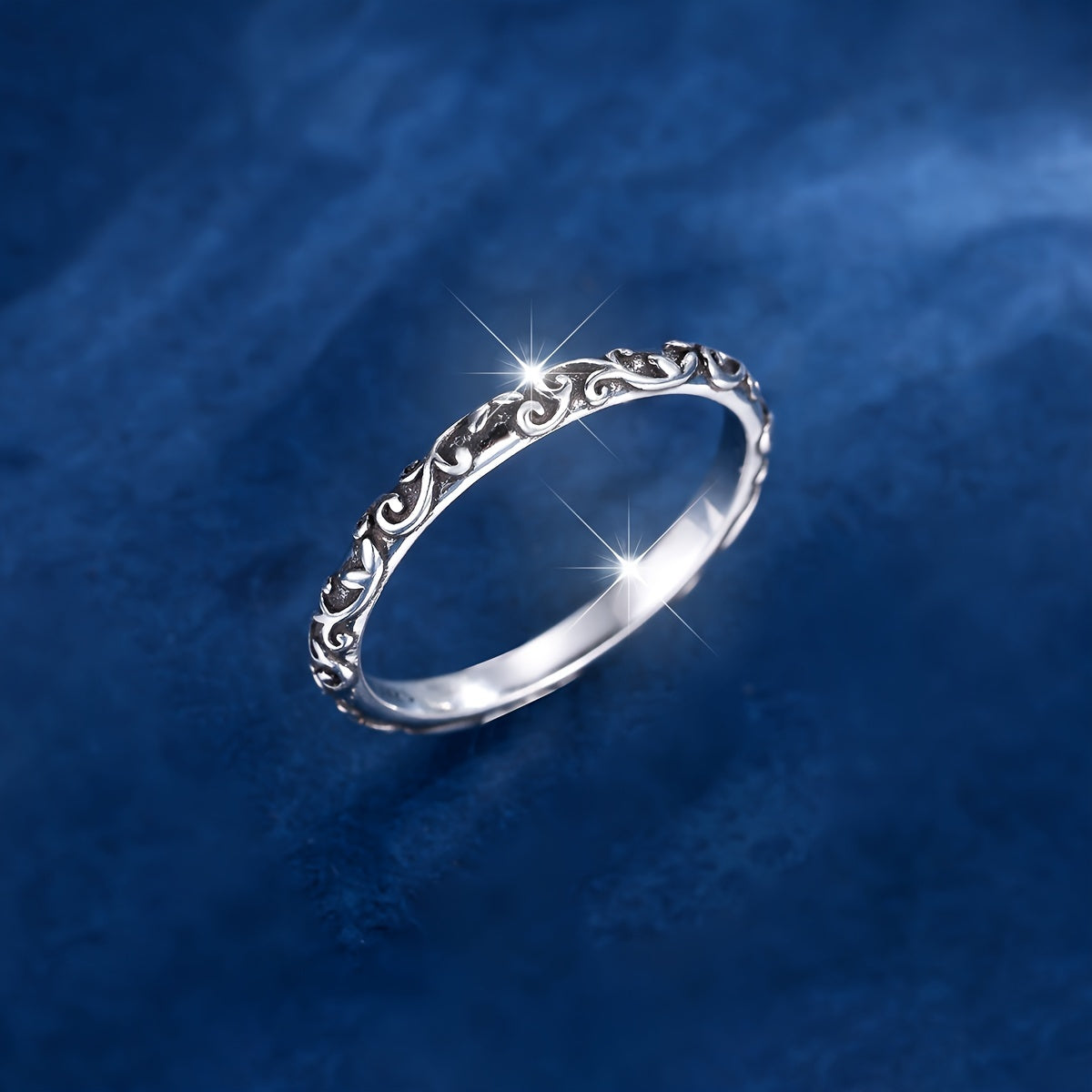 Sterling Silver S925 Vine Pattern Ring: Trendy and Fresh for Daily Wear and Parties - 2.5g
