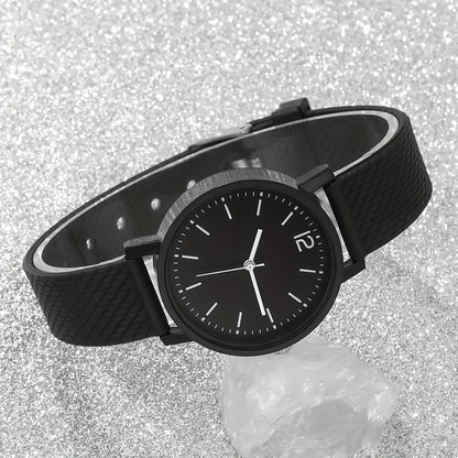 2pcs Unisex Simple Style Quartz Watch Set, Round Dial, Non-Waterproof